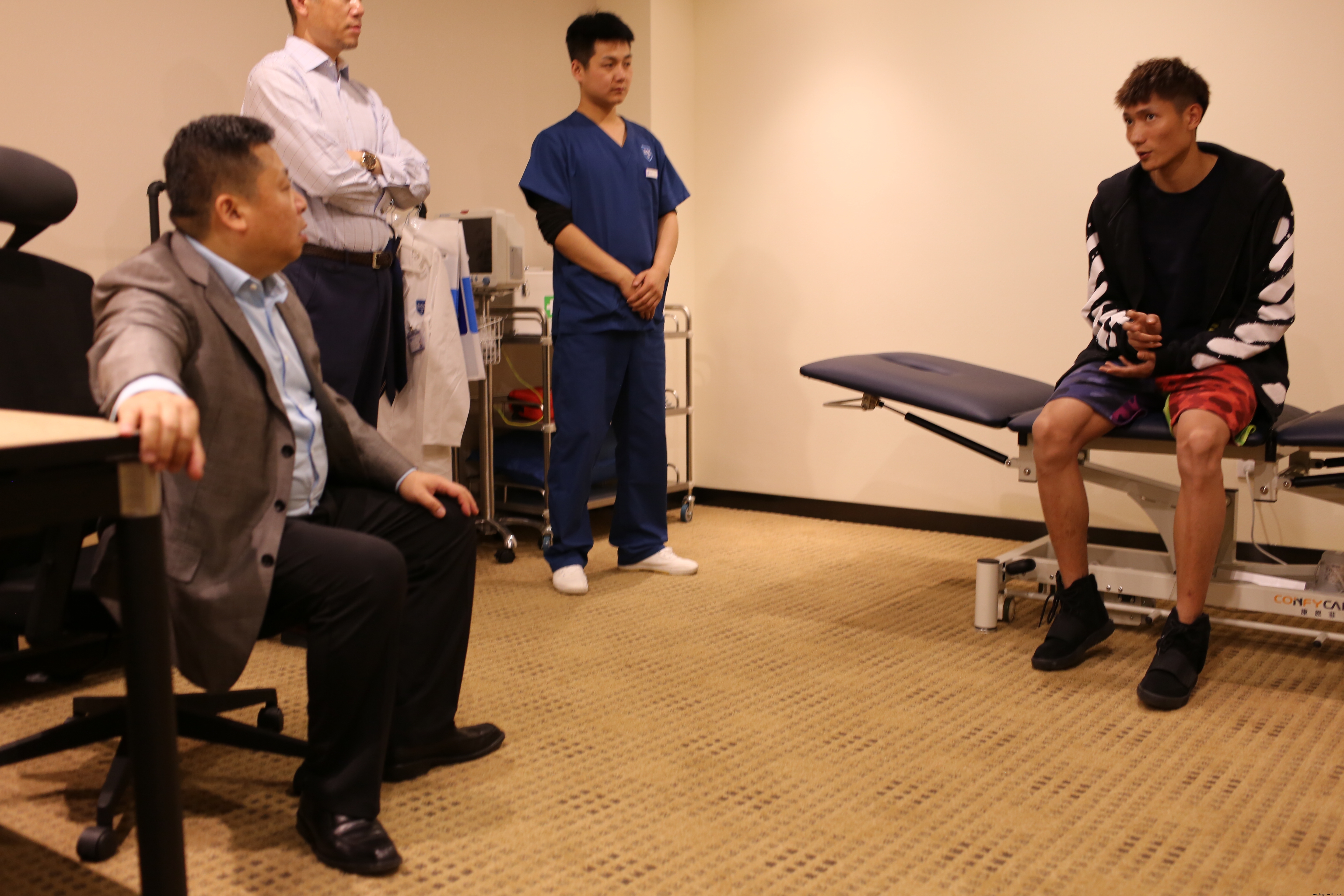 ���ǿ���ҽ�����ģ����ǿ���������ҽ�ƣ�����Ȩ���������ģ��������������˶�Ա��ҫ��