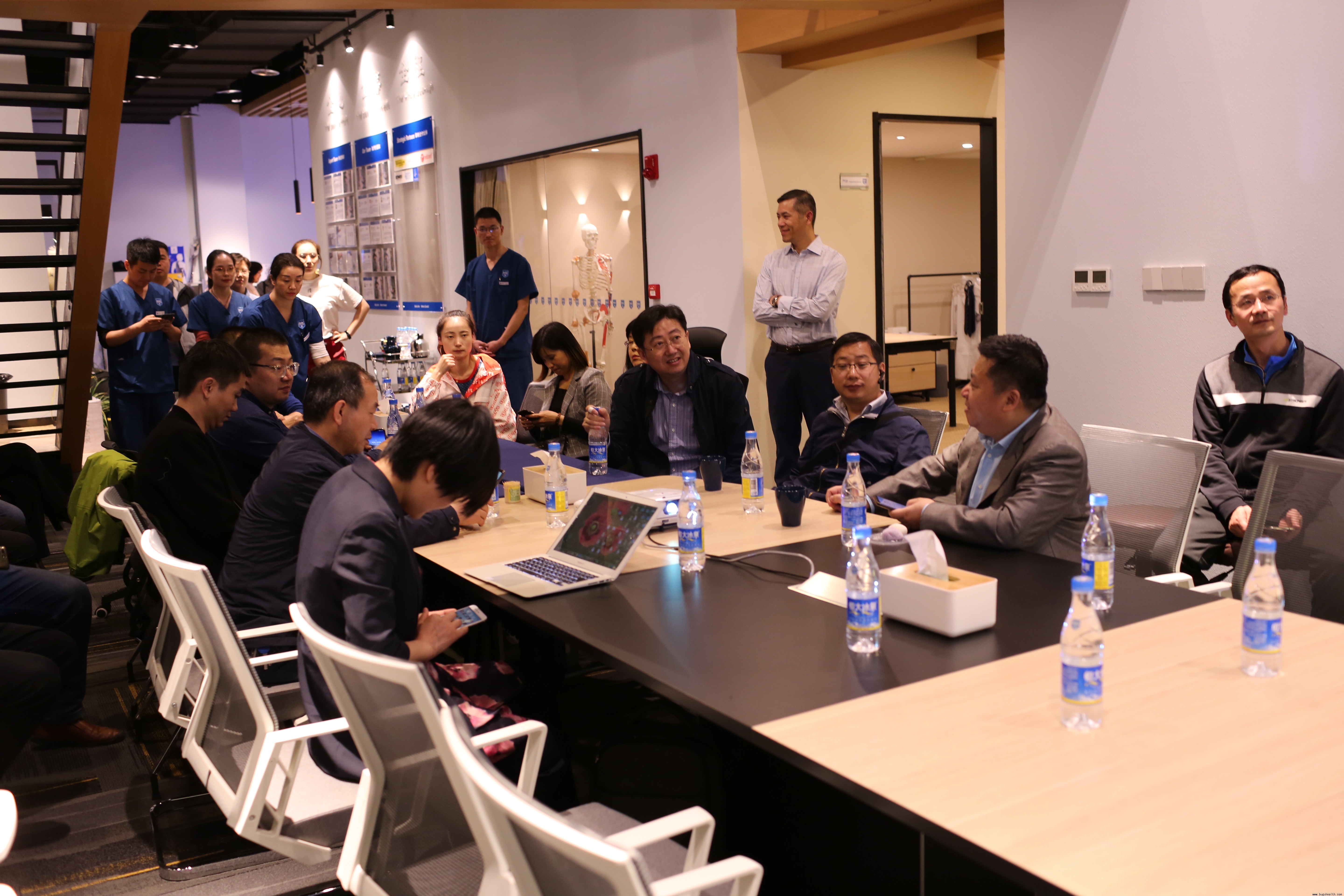 ���ǿ���ҽ�����ģ����ǿ���������ҽ�ƣ�����Ȩ���������ģ�����ϥ�ؽ�MDT����